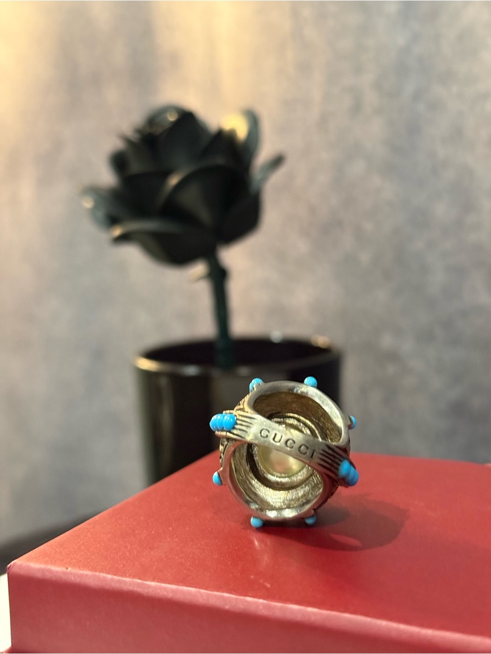 Gucci Rare Limited Edition Pearl Turquoise Spike Statement Ring - Picture 7 of 8